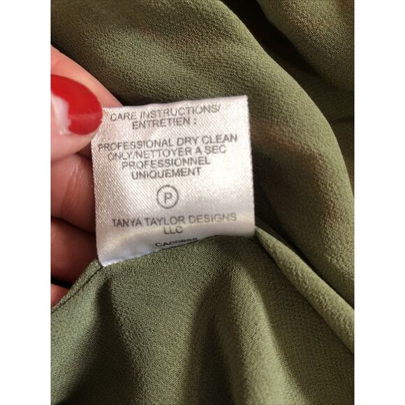 TANYA TAYLOR Ruffle Sleeve Green Red Floral Lined 100% Silk Size 12 V Neck - Picture 7 of 7